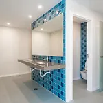 Portimao Ocean Breeze With Pool By Homing *