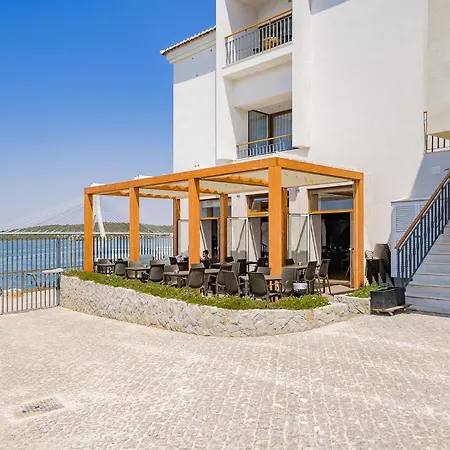 Portimao Ocean Breeze With Pool By Homing Apartment Lagoa (Algarve)