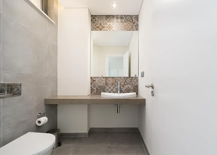 Apartamento Portimao Ocean Breeze With Pool By Homing *