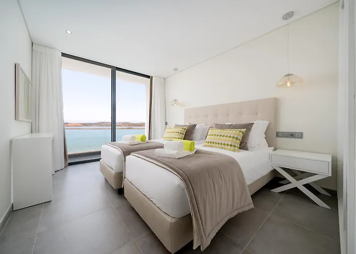 Portimao Ocean Breeze With Pool By Homing 公寓 *