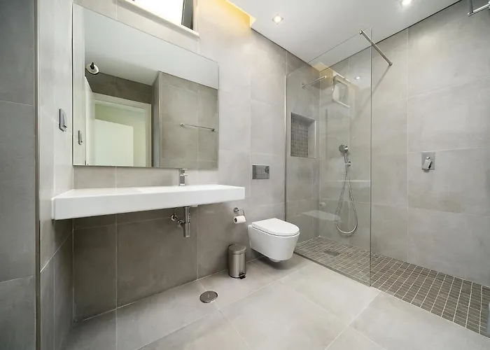 Portimao Ocean Breeze With Pool By Homing 拉戈阿